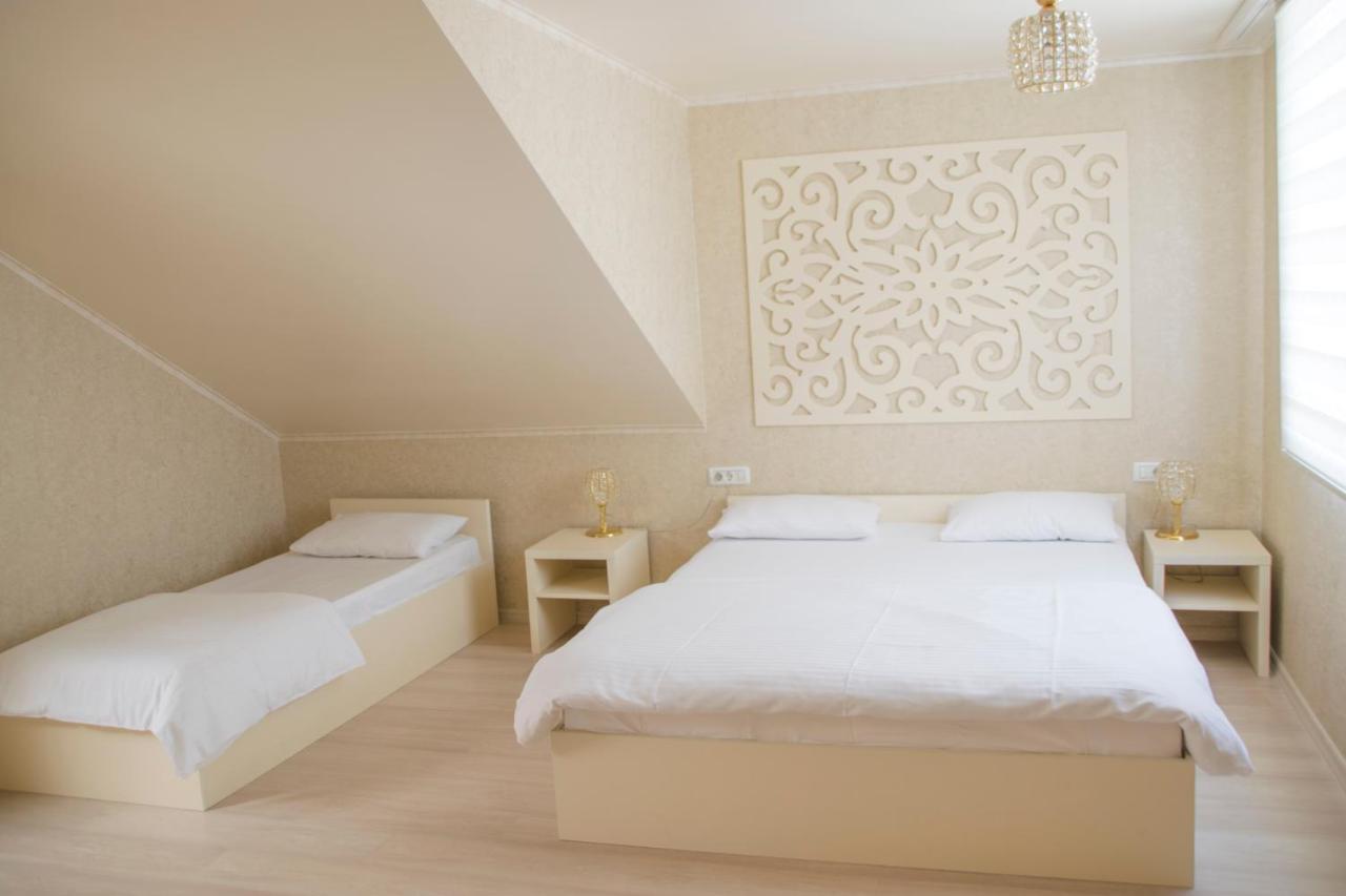 Hotel Merty コンスタンツァ エクステリア 写真