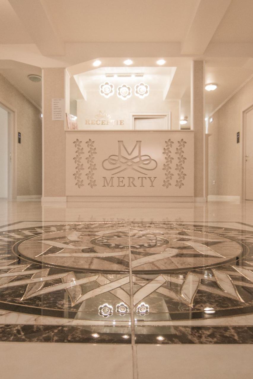 Hotel Merty コンスタンツァ エクステリア 写真
