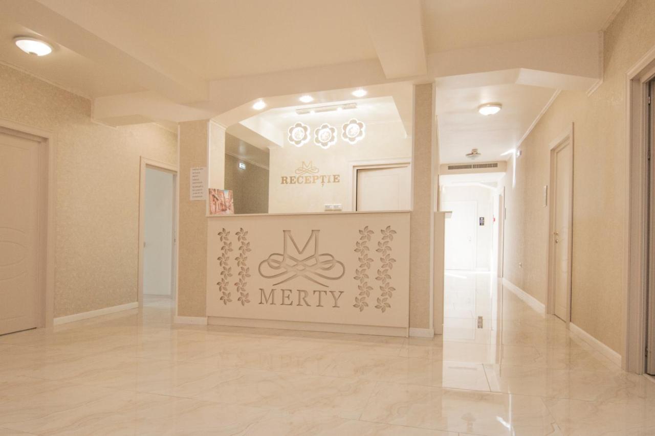 Hotel Merty コンスタンツァ エクステリア 写真